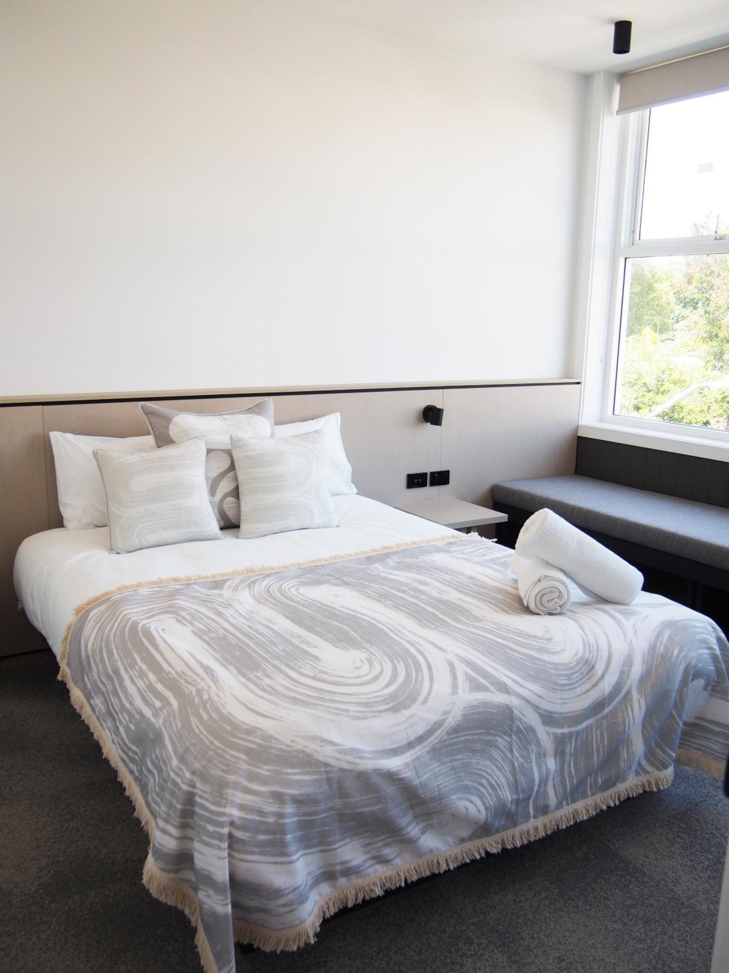 Barrys Beach Road Hotel Сидней Экстерьер фото