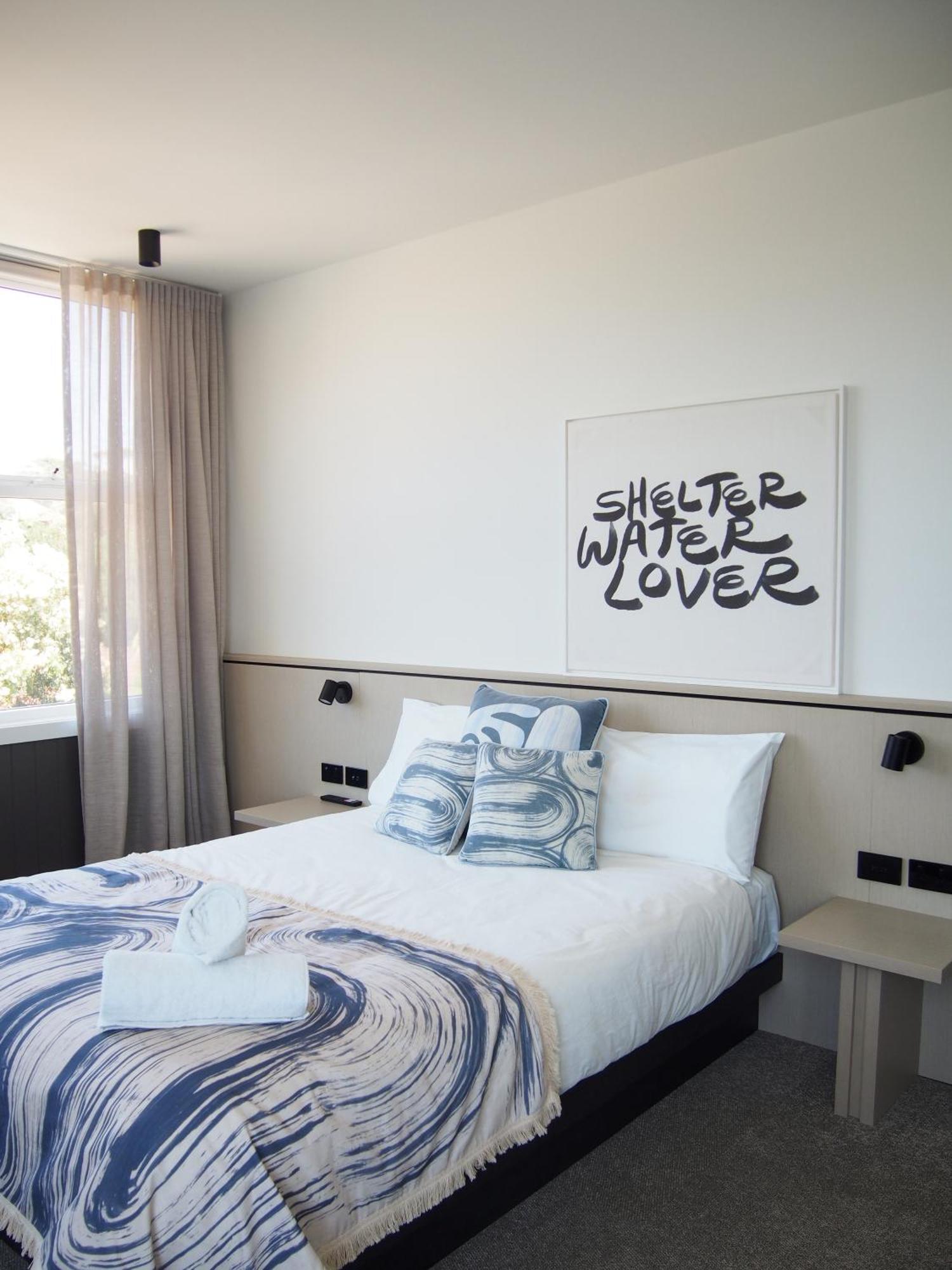 Barrys Beach Road Hotel Сидней Экстерьер фото